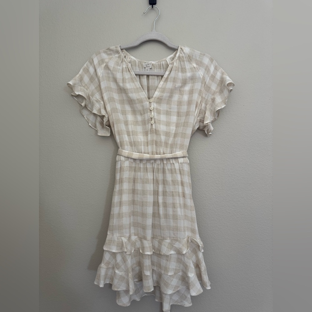 Loft Beach- NWOT Gingham Ruffle Dress in Cream and Tan